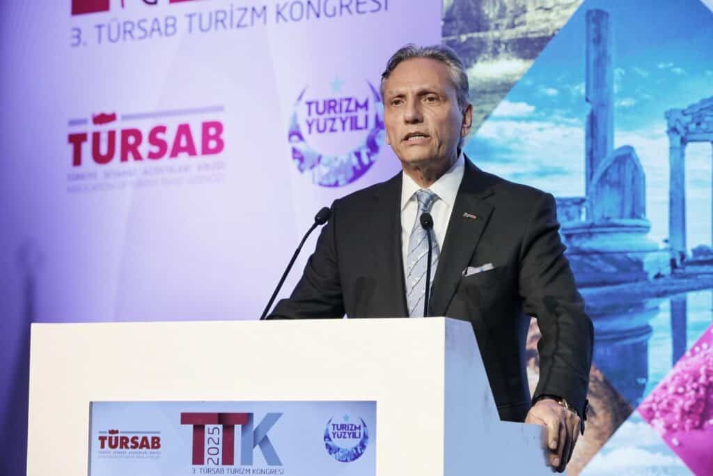 3. TURSAB Turizm Kongresi Gorkemli Bir Acilisla Basladi 2