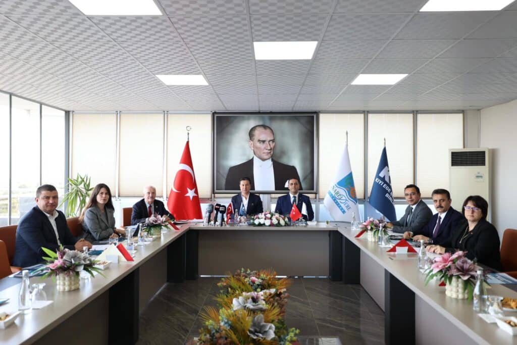 Baskan Arastan Kiyi Ege Belediyeler Encumeninde Onemli Aciklamalar 6
