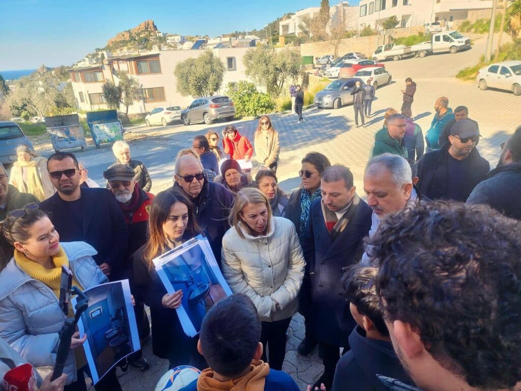 Bodrumda Egitimde Esitsizlik Protestosu Konteyner Siniflara Tepki 2