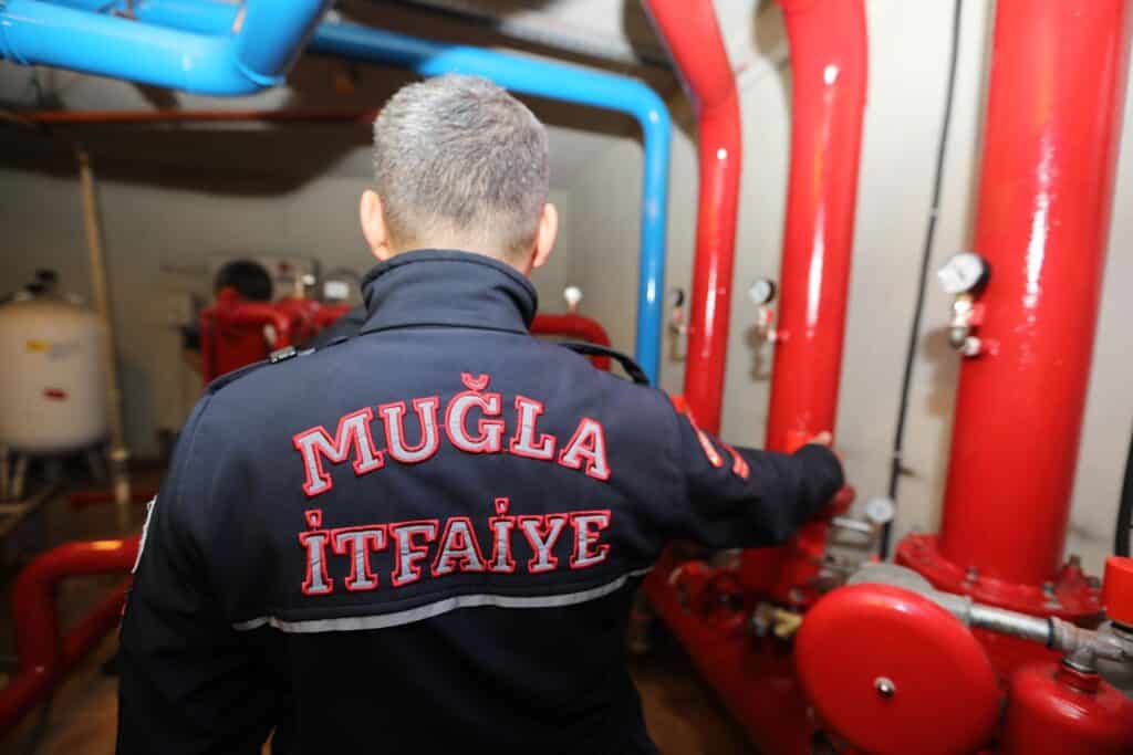 Buyuksehir Tesislerde Yangin Denetimlerine Devam Ediyor 11