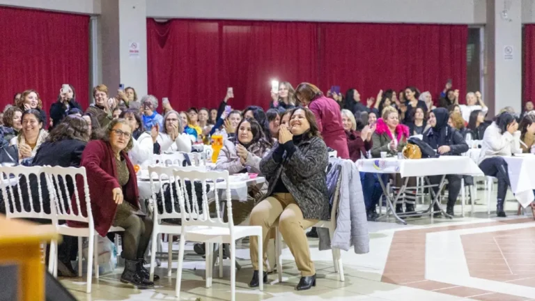 DALAMAN BELEDIYESI KADINLARI UNUTMADI 5