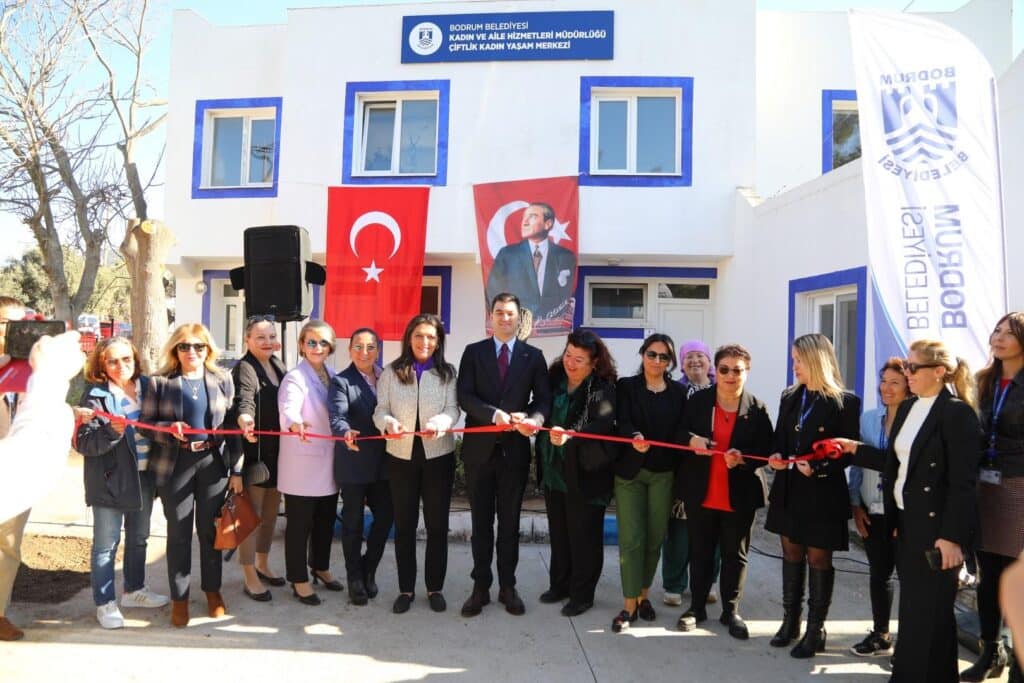 bodrum belediyesi bodrumun ilk kadin yasam merkezi hizmete acildi 9