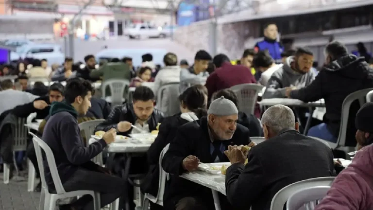 mentese iftar cadiri