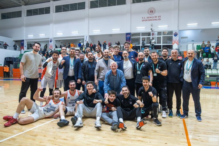Tribunler Costu Bodrum Kazandi Play Off Umudu Guclendi 1