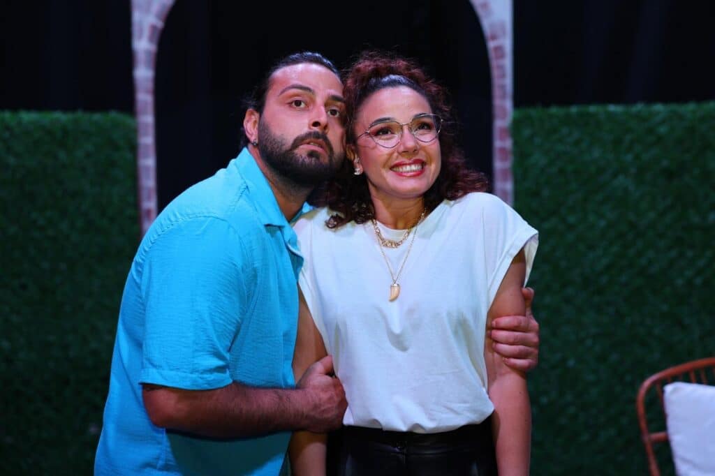 Bodrum Belediyesi Sehir Tiyatrosundan Yeni Komedi Bir Film Yildizinin Dilemmasi 5