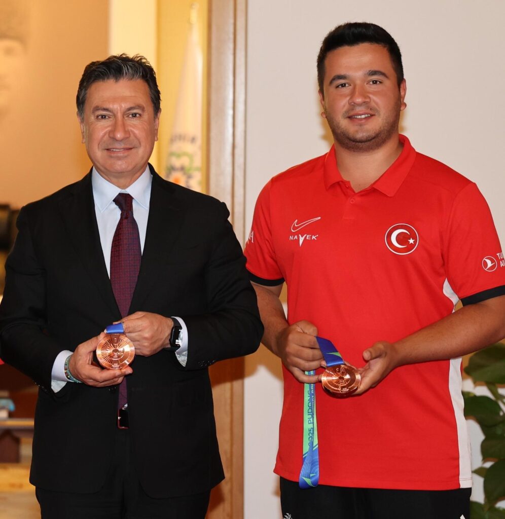 Emircan Haney ve Ahmet Aras